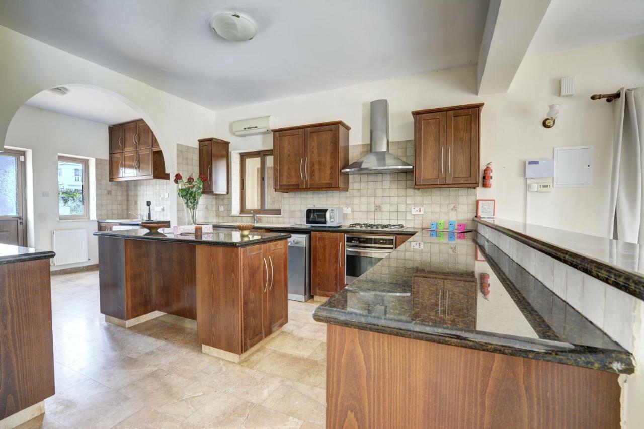 Villa Eva Ajia Napa Zewnętrze zdjęcie