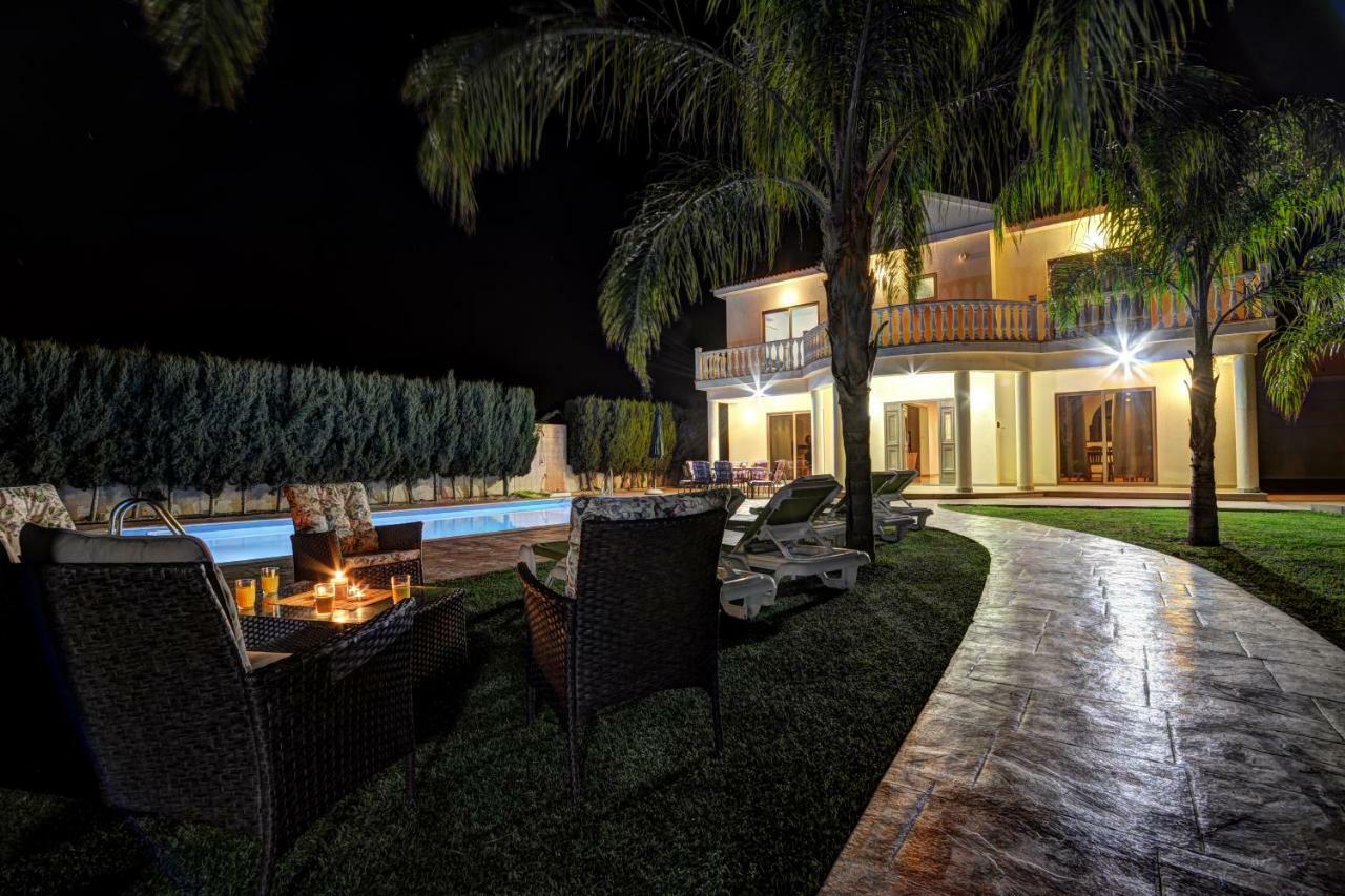 Villa Eva Ajia Napa Zewnętrze zdjęcie