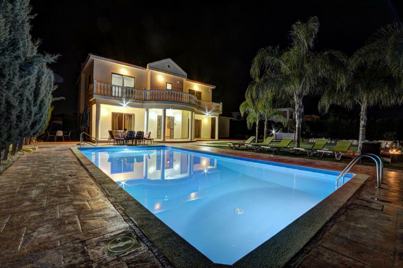 Villa Eva Ajia Napa Zewnętrze zdjęcie